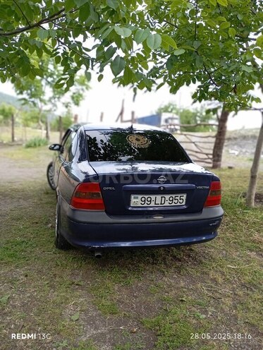 Opel Vectra 1996, 454,200 km - 2.0 l - Balakən