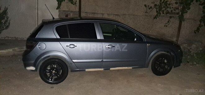Opel Astra 2008, 207,000 km - 1.4 l - Bakı