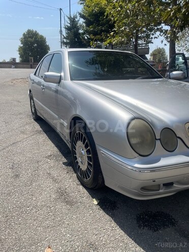 Mercedes E 270 2000, 480,000 km - 2.7 l - Şamaxı