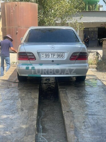 Mercedes E 270 2000, 480,000 km - 2.7 l - Şamaxı