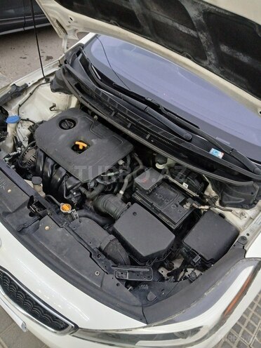 Kia Forte 2017, 170,000 km - 2.0 l - Salyan
