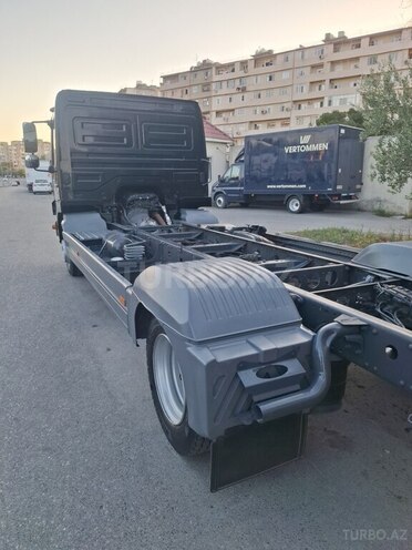 Mercedes Atego 818 2012, 284,000 km - 4.3 л - Bakı