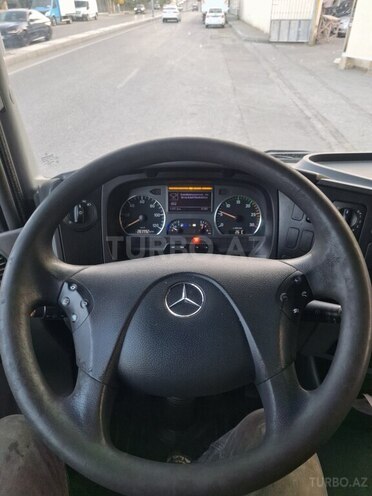 Mercedes Atego 818 2012, 284,000 km - 4.3 л - Bakı