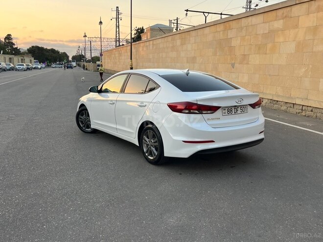 Hyundai Elantra 2017, 90,091 km - 2.0 l - Bakı