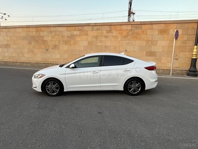 Hyundai Elantra 2017, 90,091 km - 2.0 l - Bakı