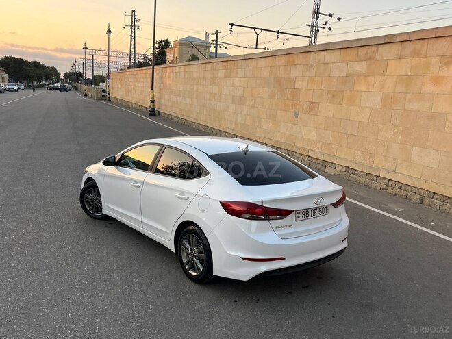 Hyundai Elantra 2017, 90,091 km - 2.0 l - Bakı