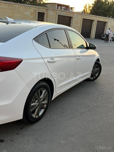 Hyundai Elantra 2017, 90,091 km - 2.0 l - Bakı