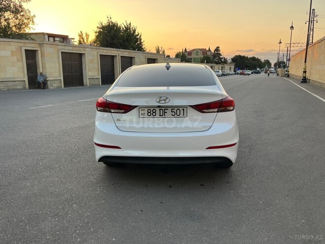 Hyundai Elantra 2017, 90,091 km - 2.0 l - Bakı
