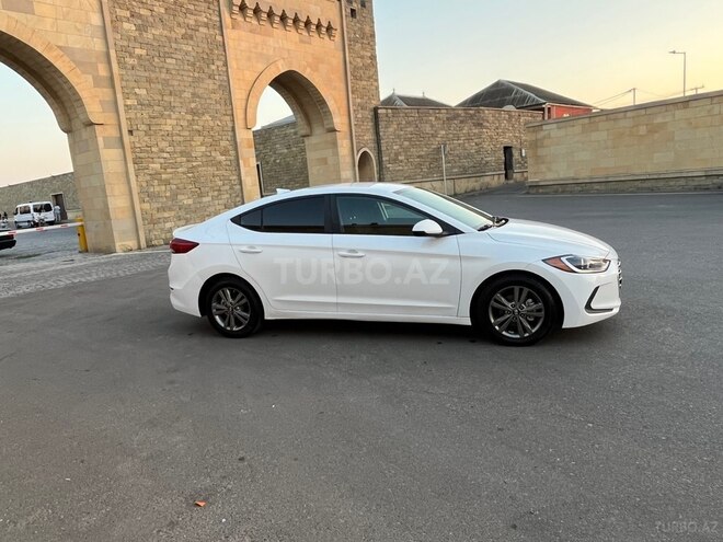 Hyundai Elantra 2017, 90,091 km - 2.0 l - Bakı