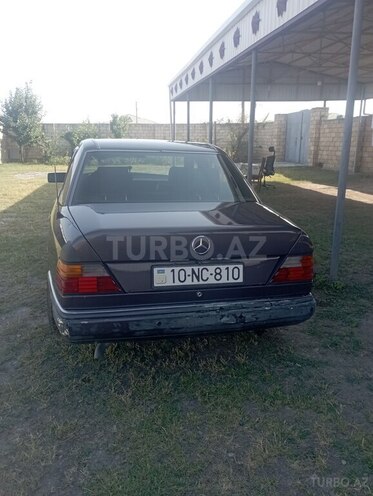 Mercedes 230 E 1992, 350,455 km - 2.3 l - Sabirabad