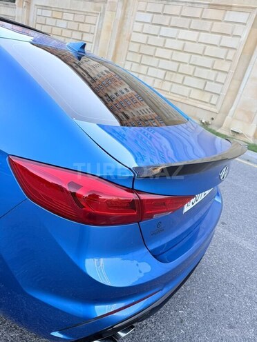 Hyundai Elantra 2017, 166,600 km - 1.6 л - Bakı