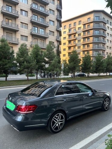Mercedes E 220 2015, 134,000 km - 2.1 l - Bakı