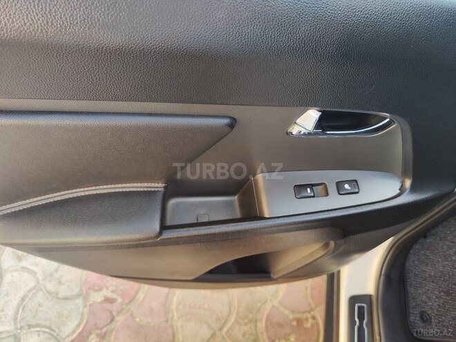 Kia Sportage 2011, 257,000 km - 2.0 l - Bakı