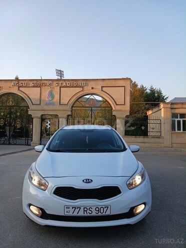 Kia  2014, 290,000 km - 1.6 l - Bakı