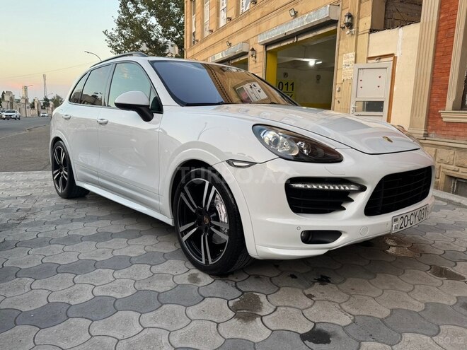 Porsche Cayenne GTS 2013, 165,000 km - 4.8 l - Bakı