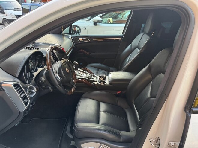 Porsche Cayenne GTS 2013, 165,000 km - 4.8 l - Bakı
