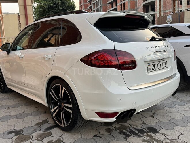 Porsche Cayenne GTS 2013, 165,000 km - 4.8 l - Bakı