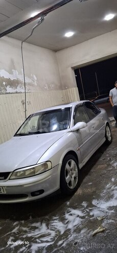 Opel Vectra 1999, 200,000 km - 2.0 l - Bakı