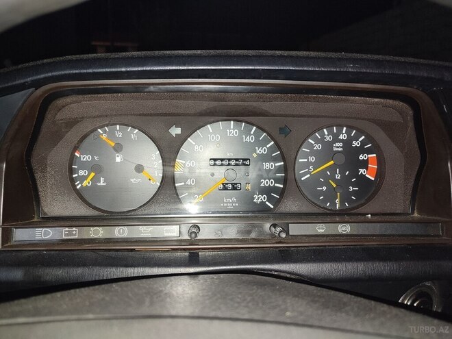 Mercedes 190 1991, 236,000 km - 1.8 l - Bakı