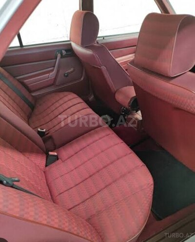 Mercedes 190 1991, 236,000 km - 1.8 l - Bakı