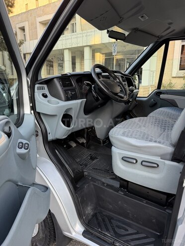 Ford Transit 2009, 157,000 km - 3.2 л - Bakı