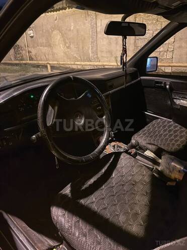 Mercedes 190 1992, 150,000 km - 2.0 l - Bakı