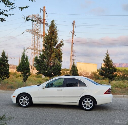 Mercedes C 240 2001, 217,000 km - 2.6 л - Bakı