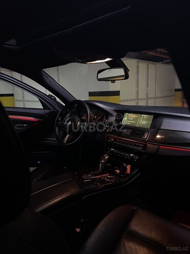 BMW 528 2013, 240,000 km - 2.0 l - Bakı