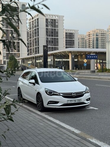 Opel Astra 2016, 204,000 km - 1.6 л - Bakı