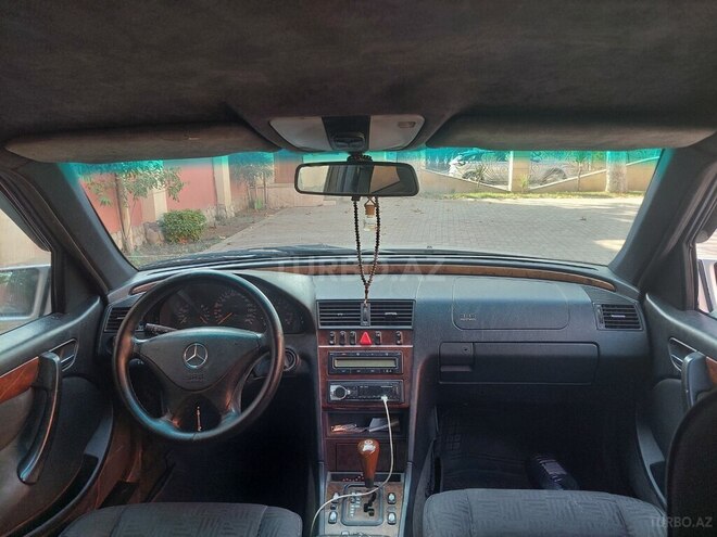Mercedes C 240 1998, 442,000 km - 2.4 l - Göyçay