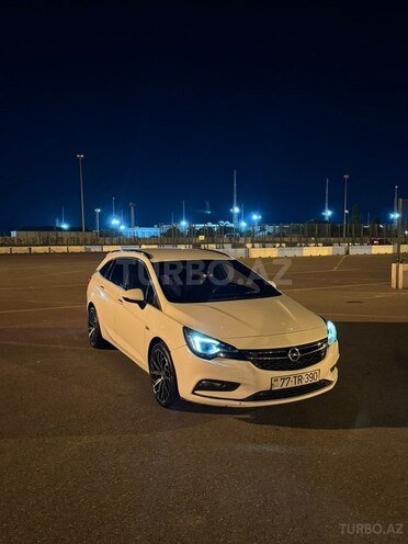 Opel Astra 2016, 204,000 km - 1.6 л - Bakı