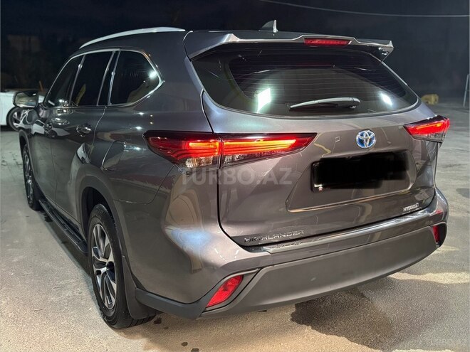 Toyota Highlander 2022, 50,953 km - 2.5 l - Bakı