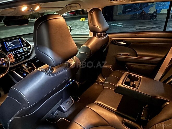 Toyota Highlander 2022, 50,953 km - 2.5 l - Bakı