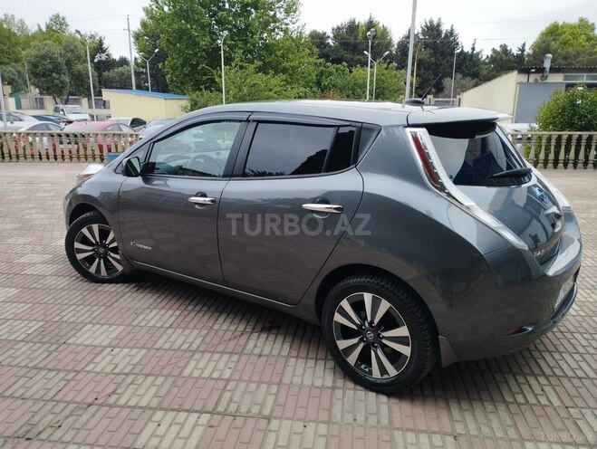 Nissan Leaf 2017, 97,000 km - 0.0 l - Bakı