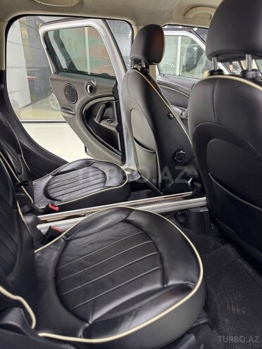 Mini  2011, 226,800 km - 1.6 l - Bakı