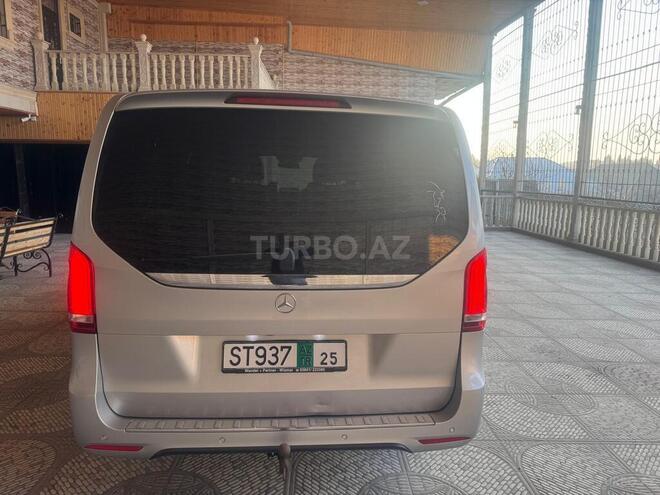 Mercedes V 250 2017, 367,000 km - 2.1 l - Gəncə