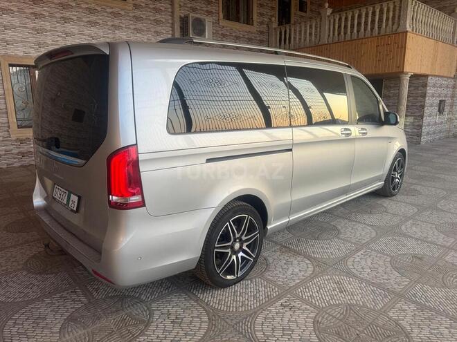 Mercedes V 250 2017, 367,000 km - 2.1 l - Gəncə