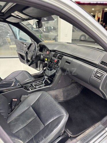 Mercedes E 280 1998, 392,000 km - 2.8 l - Bakı
