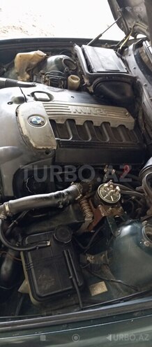 BMW 528 2000, 600,000 km - 2.8 л - Zərdab