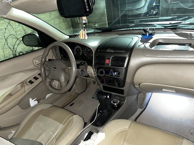Nissan Sunny 2004, 450,000 km - 1.5 l - Bakı