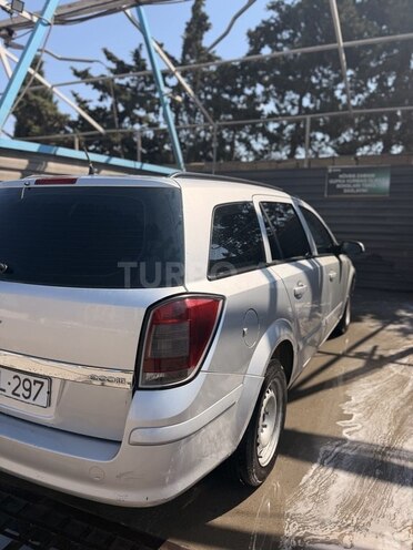 Opel Astra 2010, 360,000 km - 1.7 l - Xırdalan