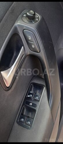 Volkswagen Polo 2010, 258,783 km - 1.4 л - Bakı