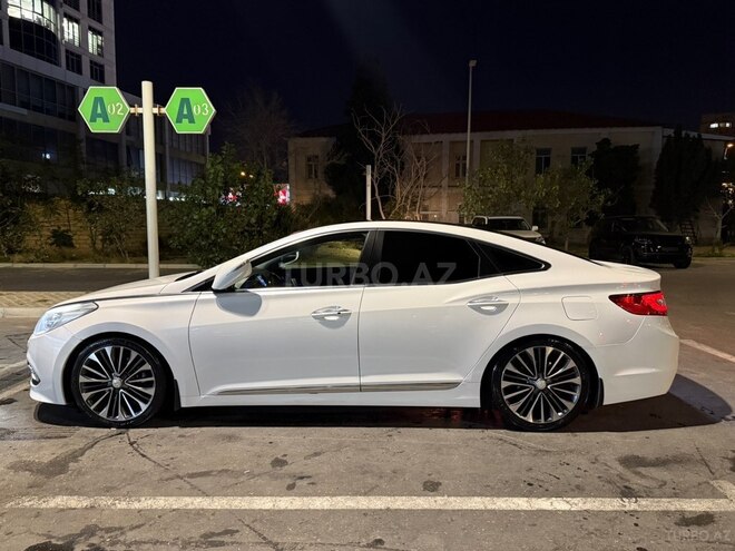 Hyundai Grandeur 2015, 360,000 km - 3.0 л - Bakı