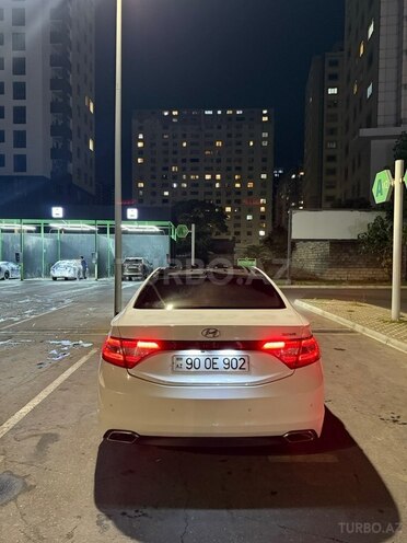 Hyundai Grandeur 2015, 360,000 km - 3.0 л - Bakı