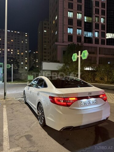 Hyundai Grandeur 2015, 360,000 km - 3.0 л - Bakı