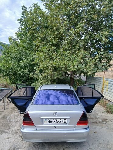 Mercedes C 220 1998, 453,883 km - 2.2 л - Tovuz