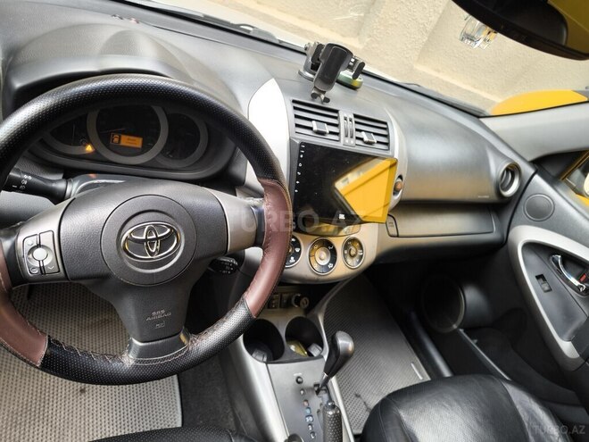 Toyota RAV4 2007, 226,000 km - 2.4 l - Bakı