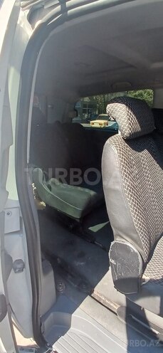 Mercedes  2004, 320,000 km - 2.1 l - Bakı
