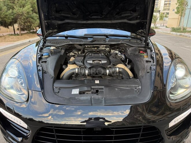 Porsche Cayenne Turbo 2012, 102,000 km - 4.8 l - Bakı