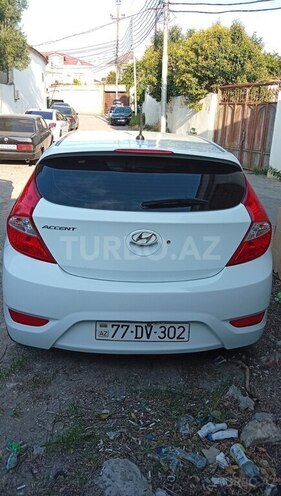 Hyundai Accent 2015, 238,000 km - 1.6 л - Bakı